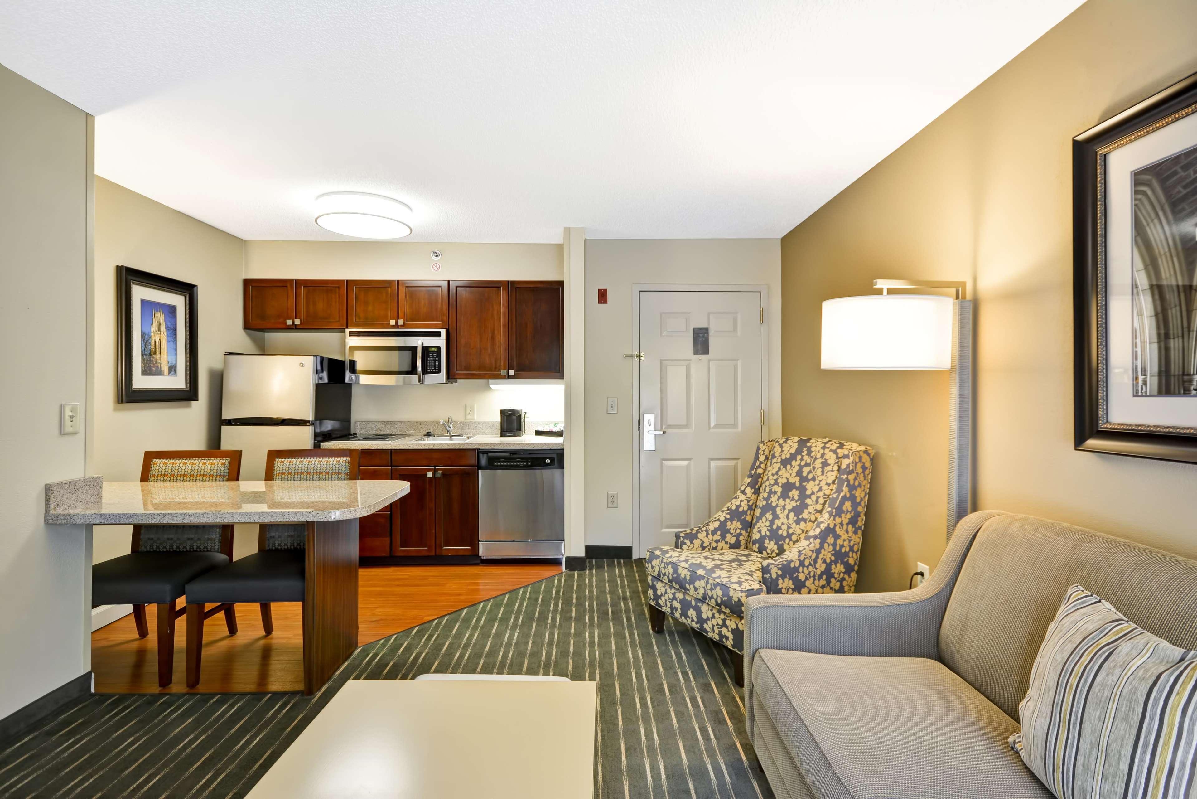 Homewood Suites Durham-Chapel Hill I-40 Екстер'єр фото